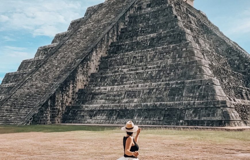 Chichén Itzá Tour + Round Transportation